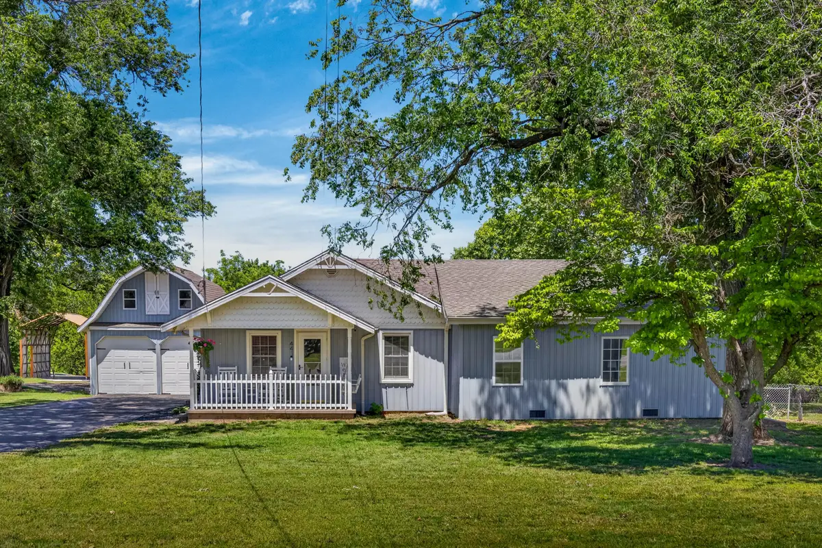 441 W Farm Road 96, Springfield, MO 65803 - #1