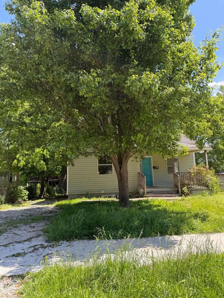 2010 N Rogers Avenue, Springfield, MO 65803 - #2