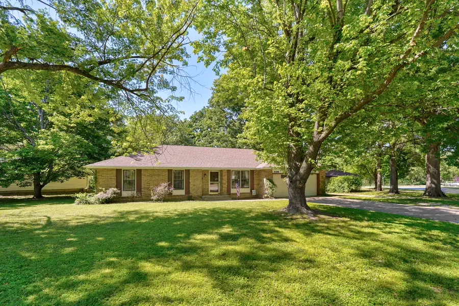 1139 E Morningside Street, Springfield, MO 65807 - #3