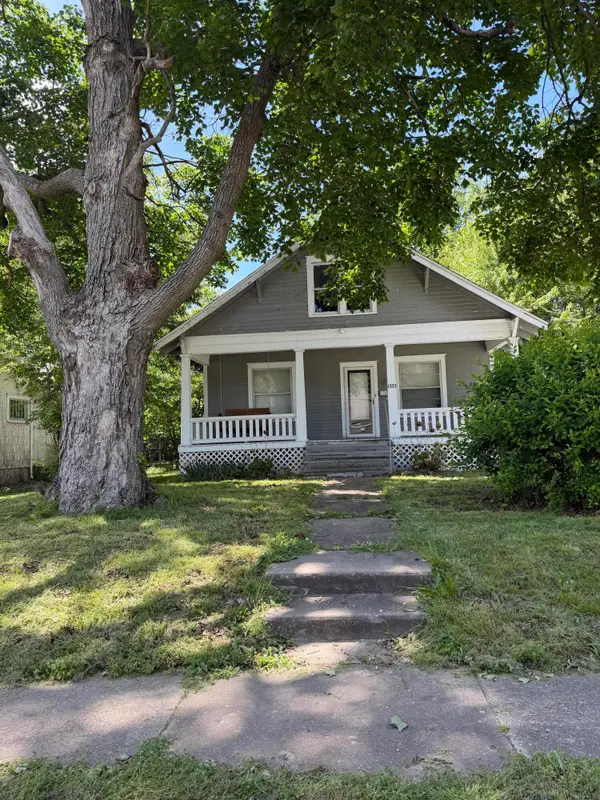 1333 N Concord Avenue, Springfield, MO 65802