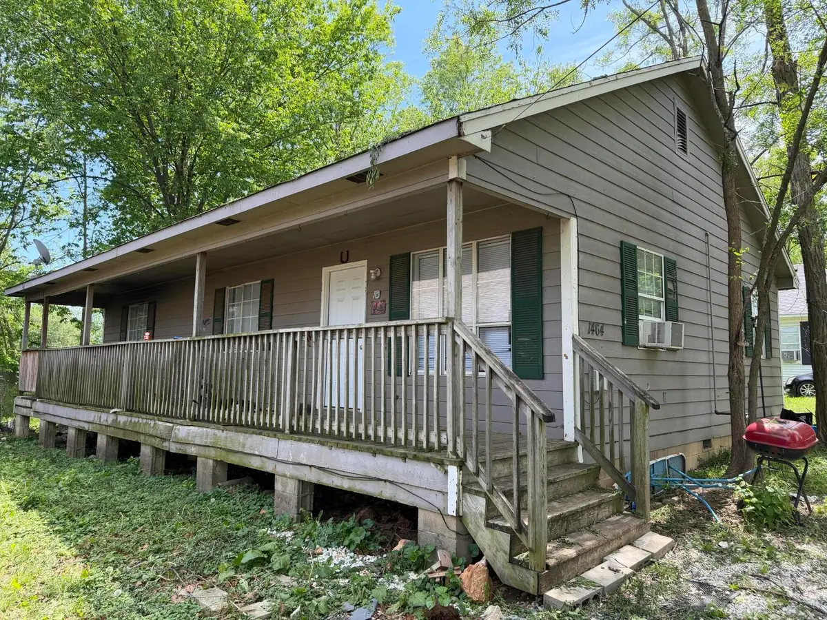 1464 N Brown Avenue, Springfield, MO 65802 - #1