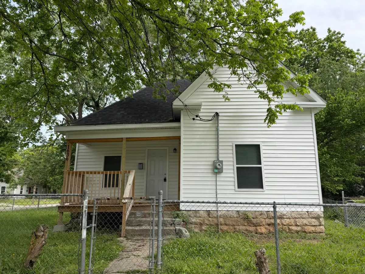 1636 N Sherman Avenue, Springfield, MO 65803 - #1