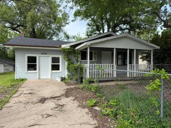 2405 E Atlantic Street, Springfield, MO 65803