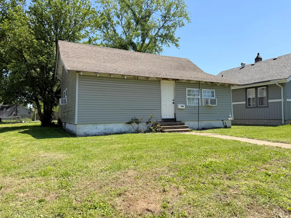 744 N Kansas Expressway, Springfield, MO 65802 - #1