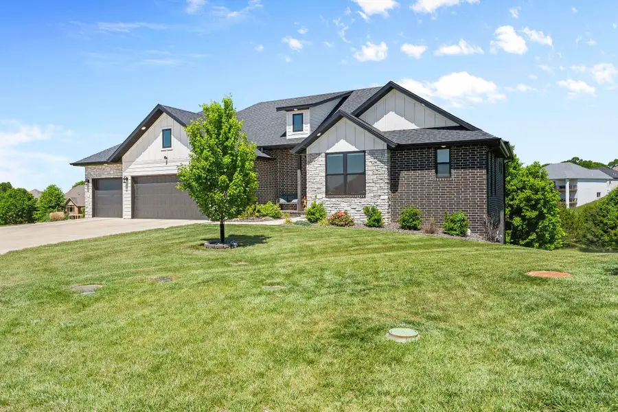 5961 S Doubletree Court, Springfield, MO 65810 - #2