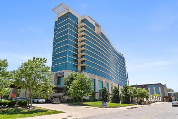 200 S Sycamore Street # 935, Branson, MO 65616