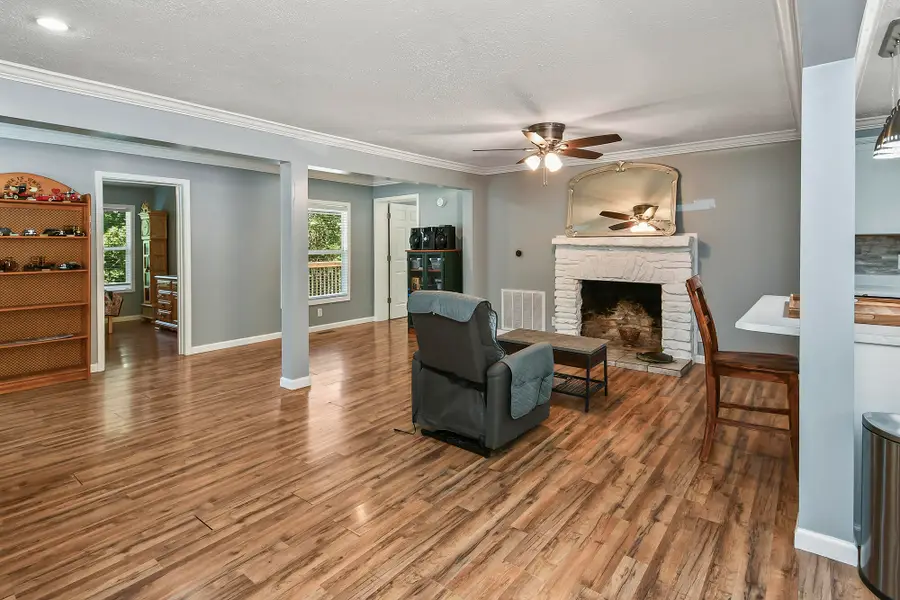 731 & 729 Knox Avenue, Hollister, MO 65672 - #3