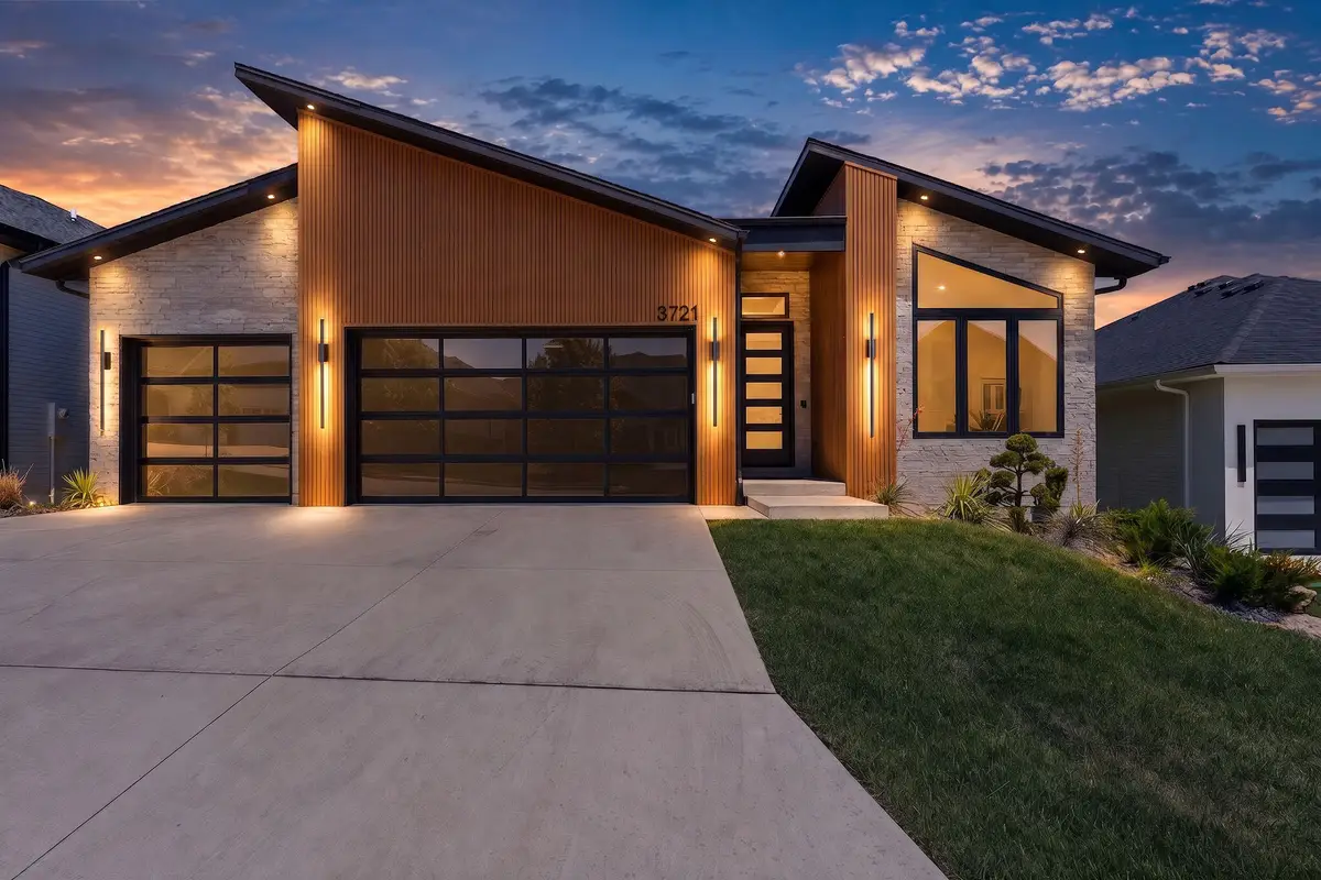 3721 E Woodhue Street, Springfield, MO 65802 - #1
