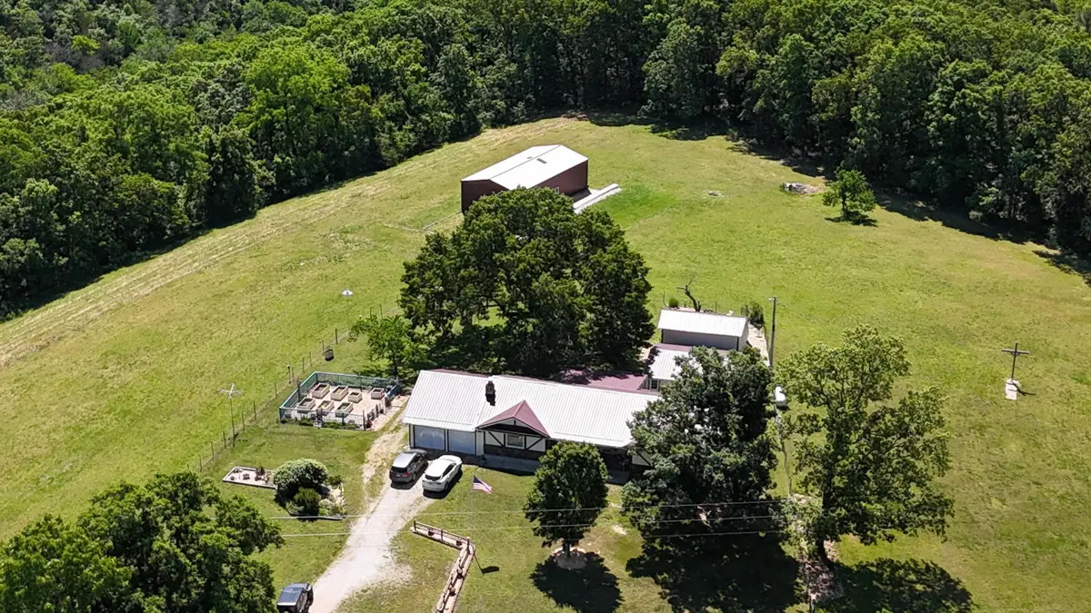 25997 State Highway 76, Cassville, MO 65625 - #1