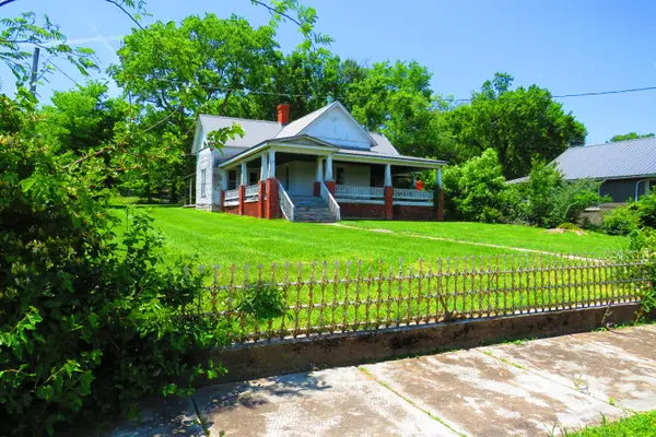 503 N Nettleton Avenue, Mansfield, MO 65704