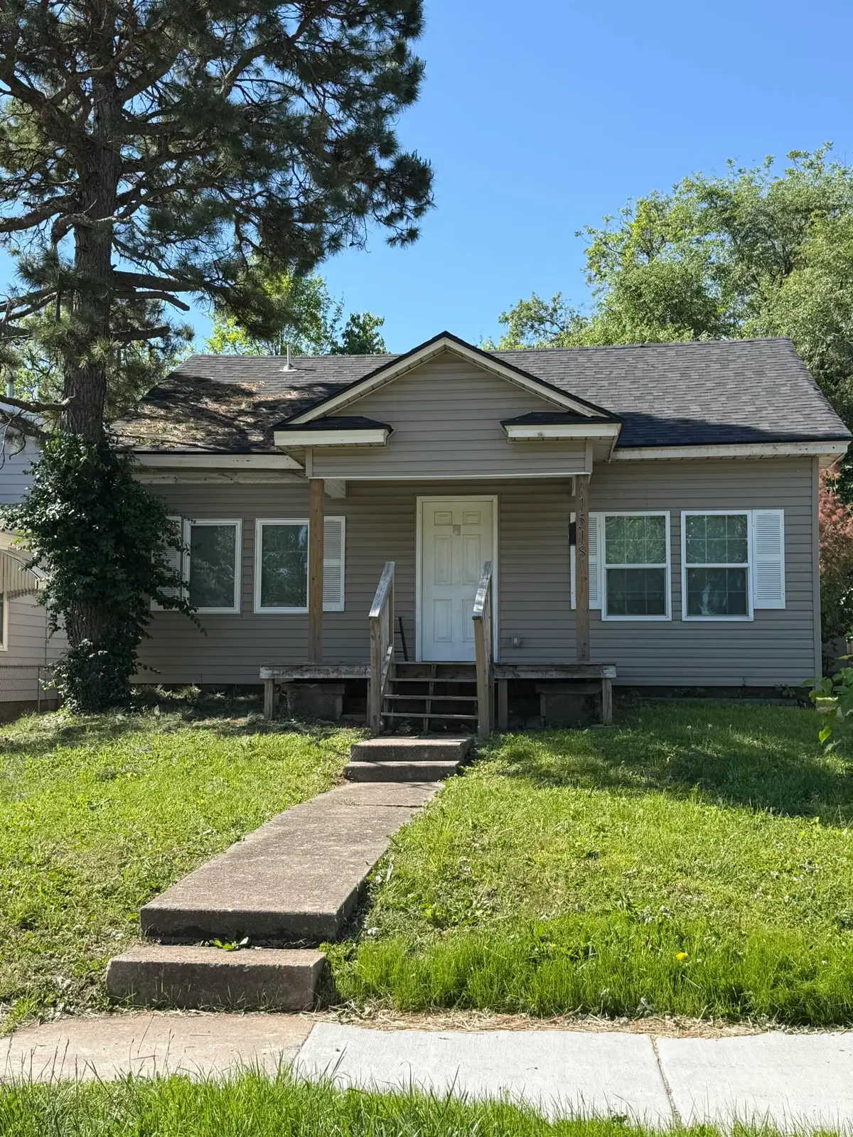 1518 W Nichols Street, Springfield, MO 65802 - #1
