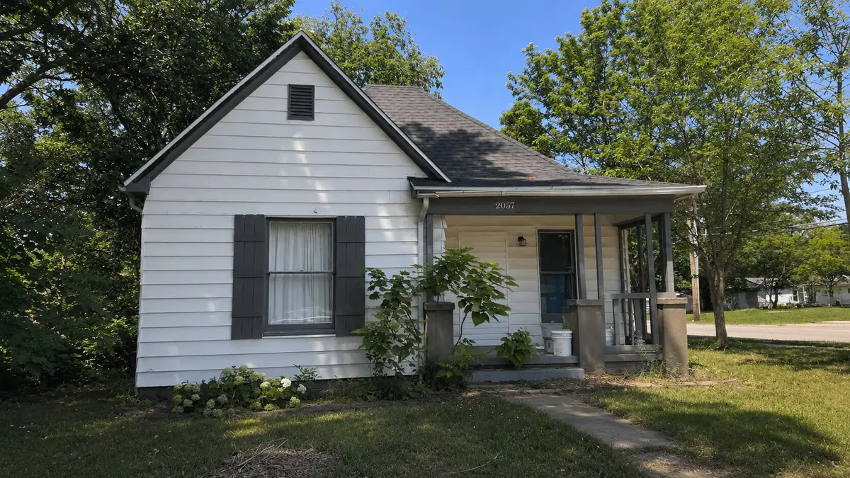 2057 N Pickwick Avenue, Springfield, MO 65803 - #1