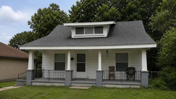 2211 N Prospect Avenue, Springfield, MO 65803