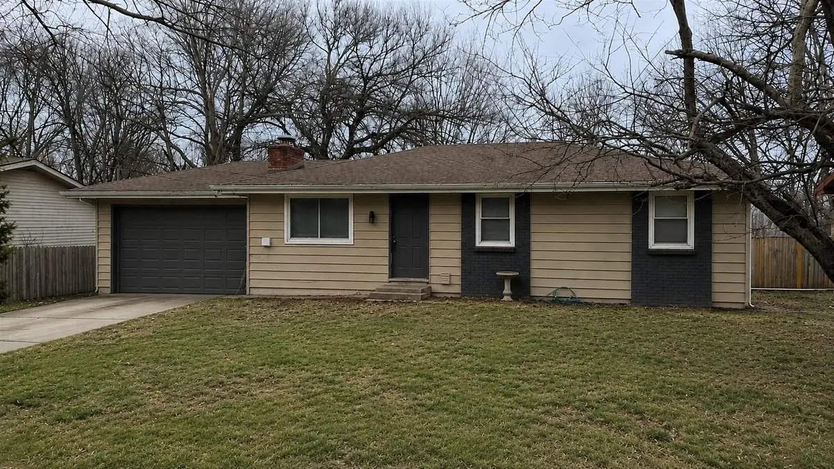 1253 S Brite Avenue, Springfield, MO 65807 - #1