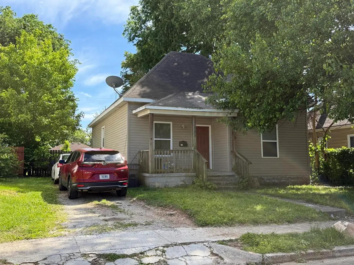 936 W Brower Street, Springfield, MO 65802 - #1