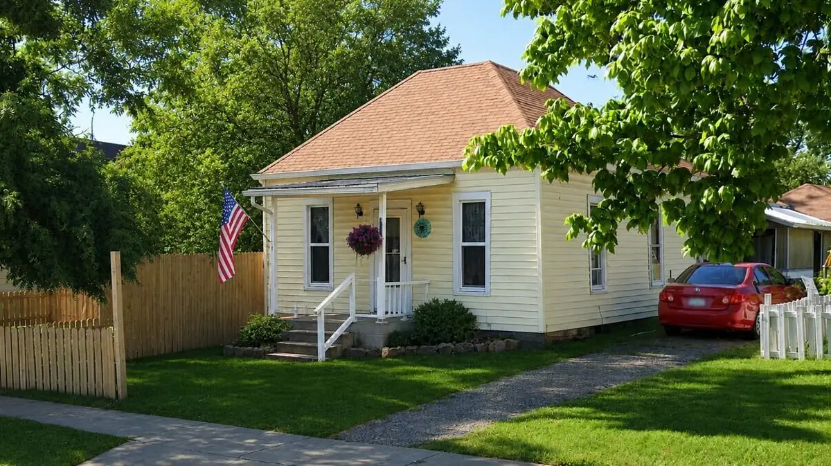 510 E Scott Street, Monett, MO 65708 - #1