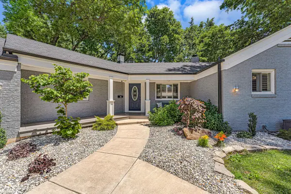 1160 S Holland Avenue, Springfield, MO 65807
