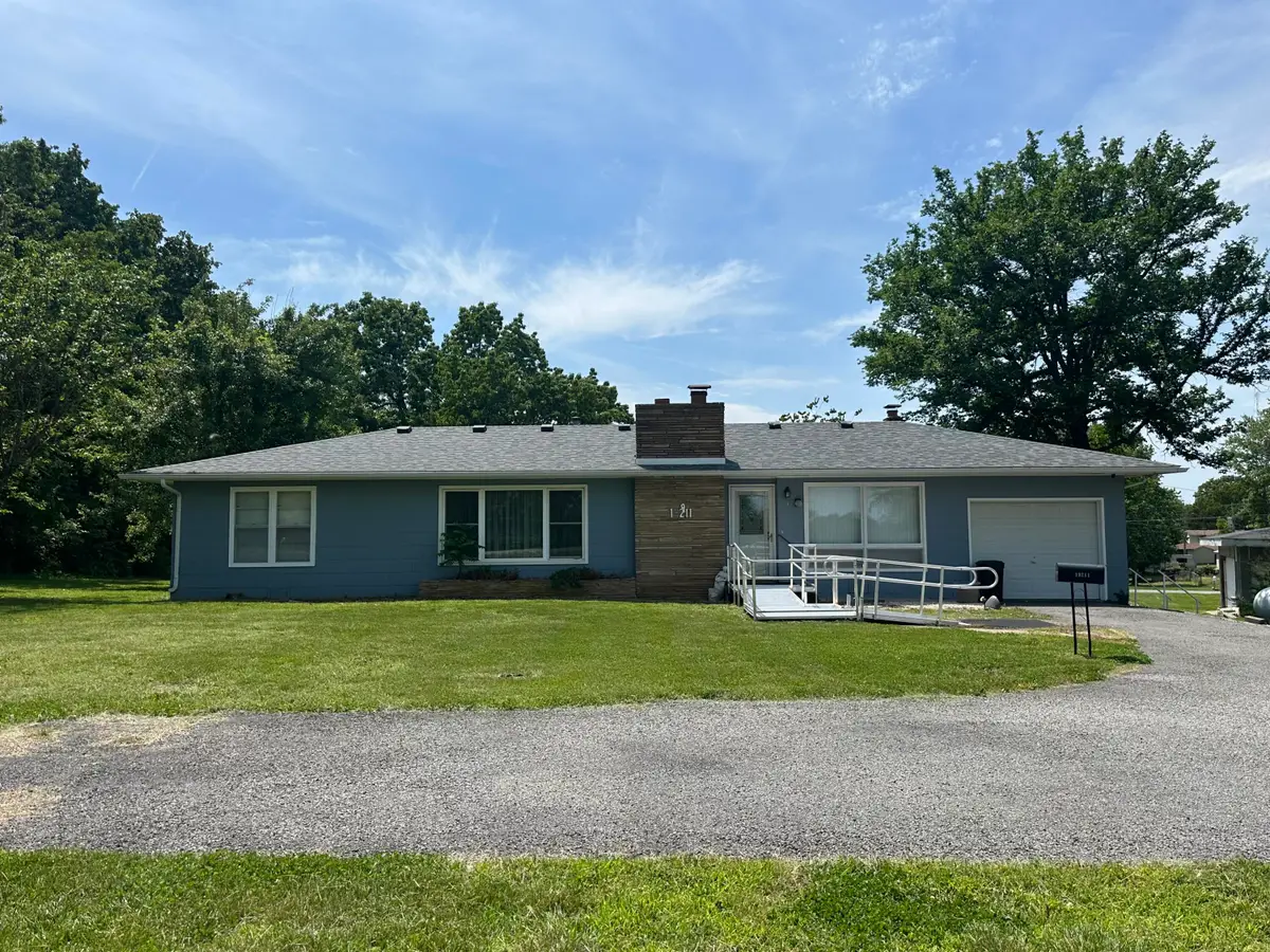 19211 State Highway 112, Cassville, MO 65625 - #1