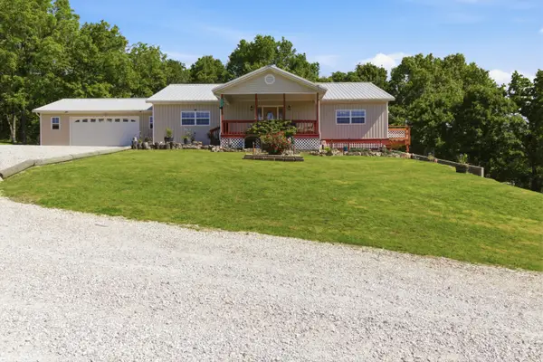 12968 Farm Road 2090, Purdy, MO 65734
