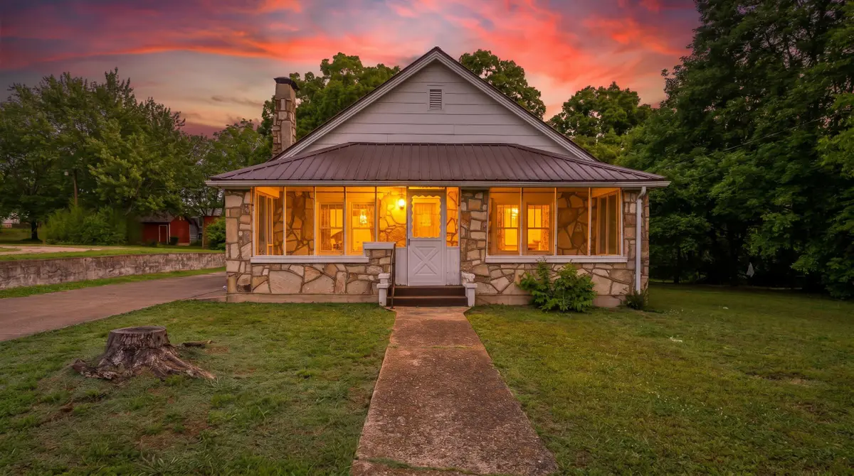 838 Chestnut Street, Thayer, MO 65791 - #1