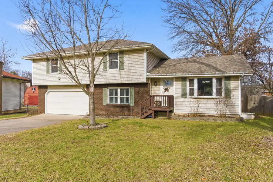 719 E Westchester Court, Springfield, MO 65810 - #3