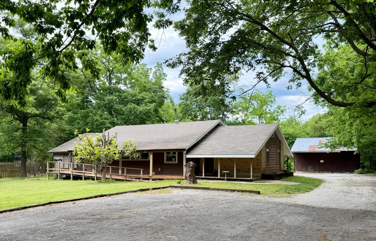 2421 E Delana Street, Springfield, MO 65804 - #1