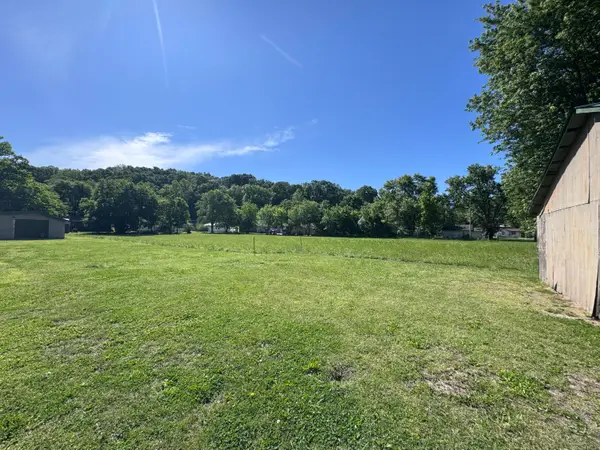 102 Walnut Street, Seneca, MO 64865