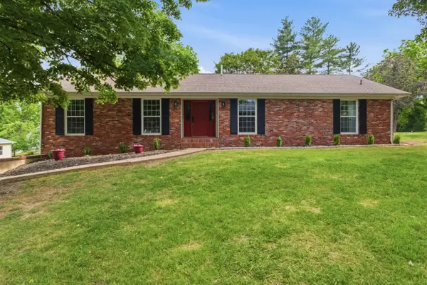 1326 W Broadway Street, West Plains, MO 65775