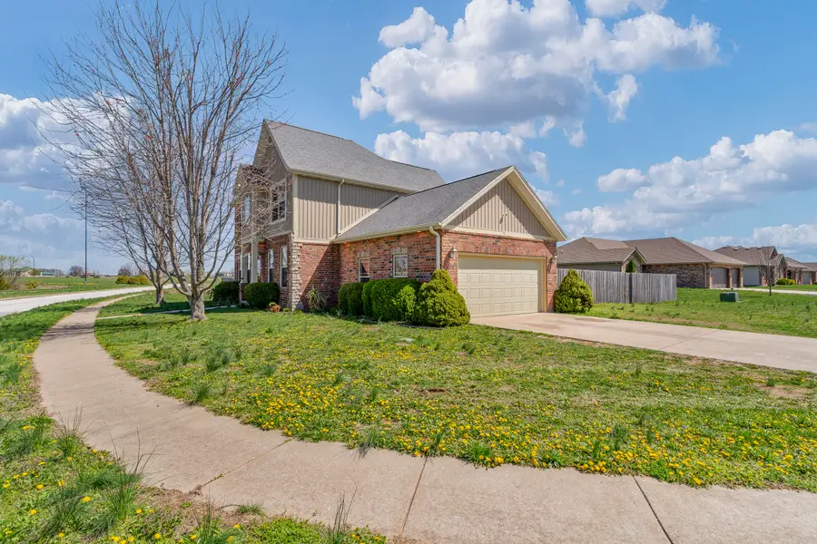 500 Patriot Place Drive, Rogersville, MO 65742 - #2