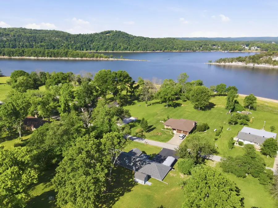226 Hunt Club Circle, Galena, MO 65656 - #2