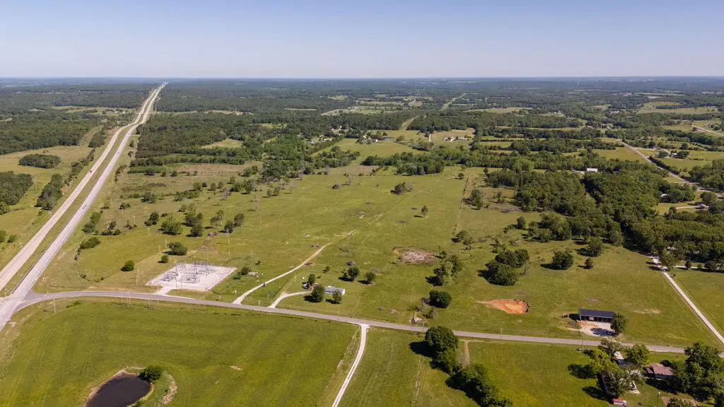 000 State Highway B, Bolivar, MO 65613 - #1