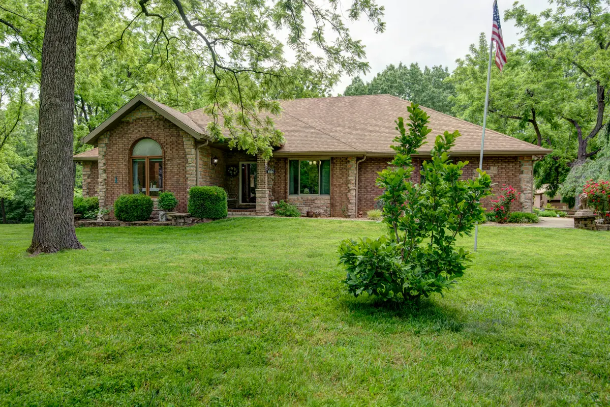 5924 S Farm Road 181, Springfield, MO 65804 - #1