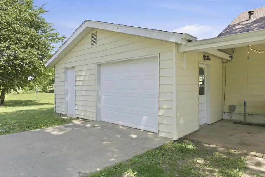202 Edina Avenue, Purdy, MO 65734 - #2