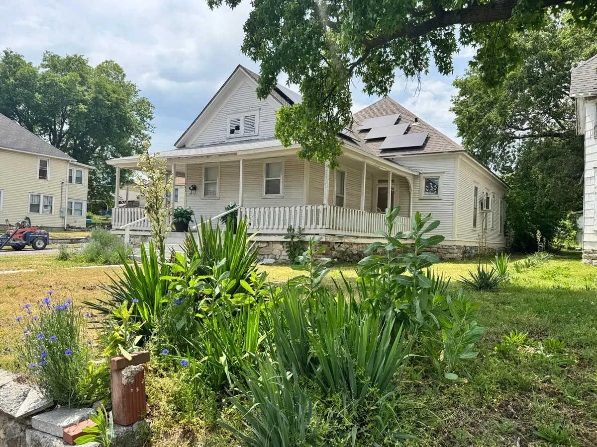 302 N Joplin Avenue, Joplin, MO 64801 - #1