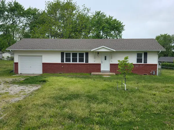 409 Alexander Court, Marshfield, MO 65706