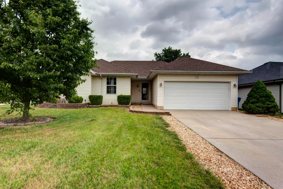 413 W White Ash Road, Nixa, MO 65714 - #1
