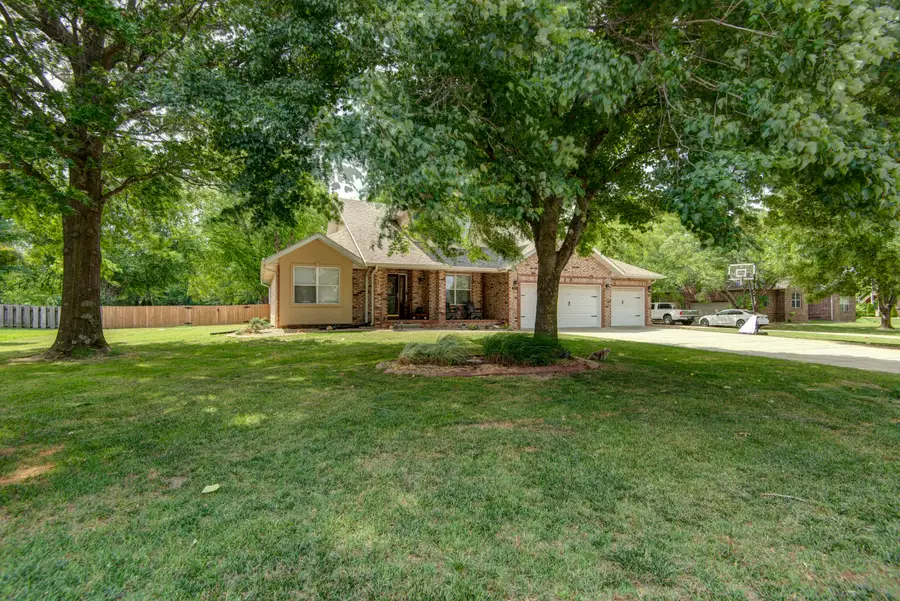 295 Oak Tree Lane, Ozark, MO 65721 - #3