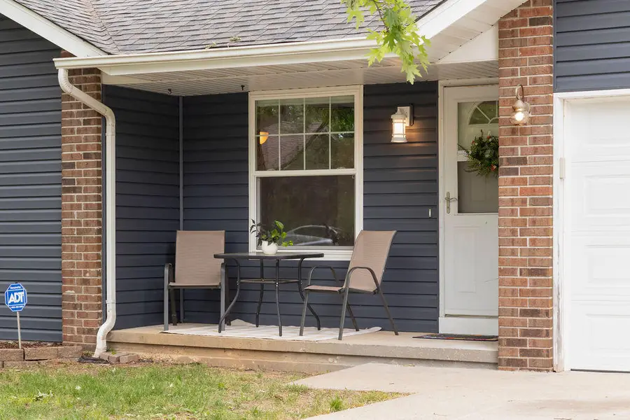 3129 W Madison Street, Springfield, MO 65802 - #3