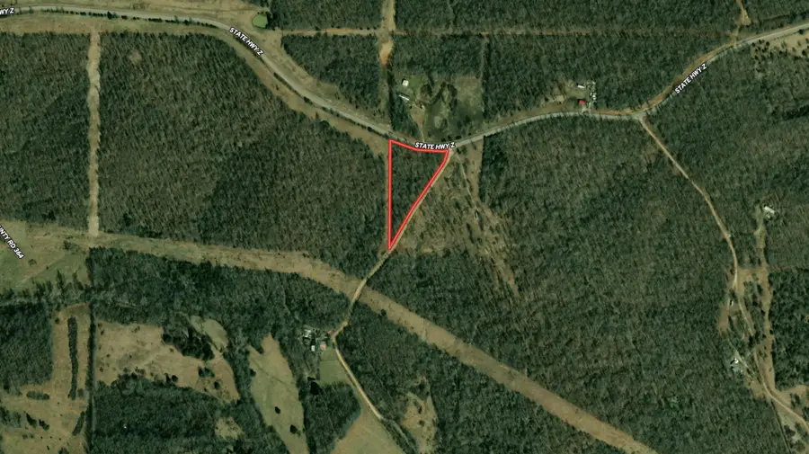 000 Z Highway, Koshkonong, MO 65692 - #2