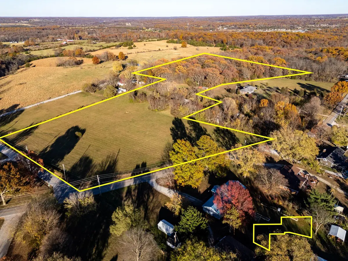 000 N Farm Road 127, Springfield, MO 65803 - #1