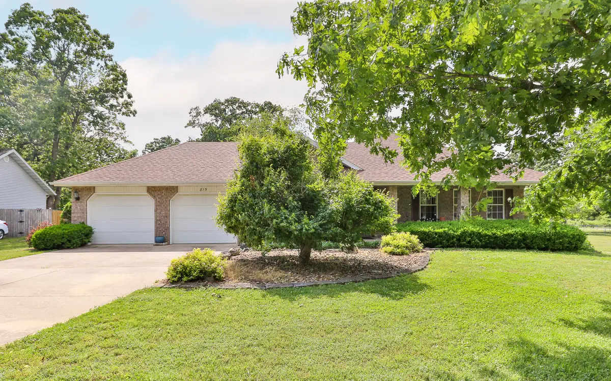 819 N Dogwood Street, Strafford, MO 65757 - #1