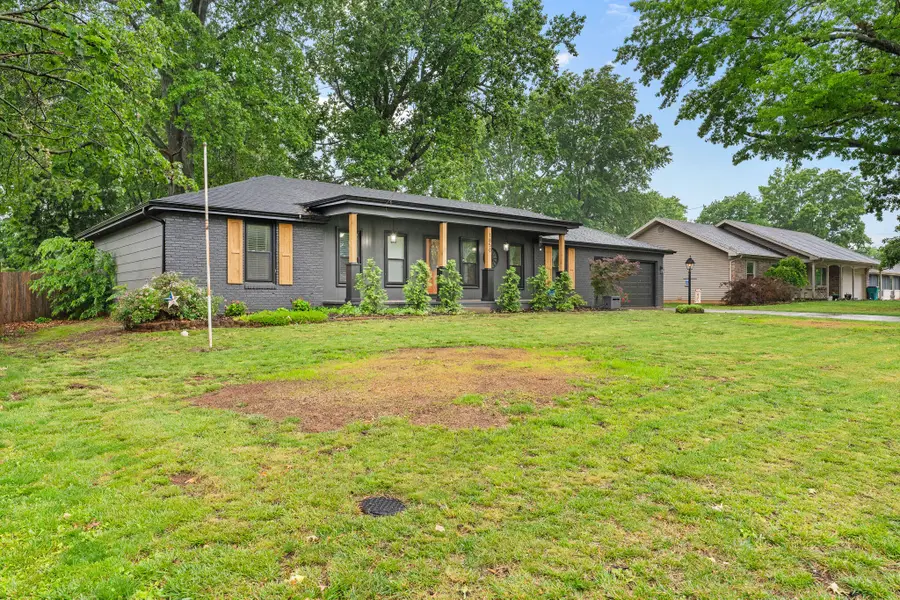 1850 E Swallow Street, Springfield, MO 65804 - #3