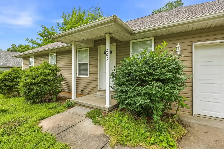 205 South Street, Willard, MO 65781 - #2
