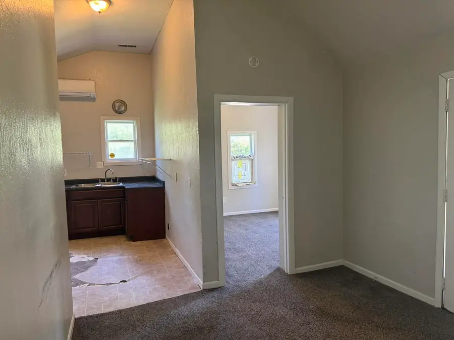 3025 W Hovey Street, Springfield, MO 65802 - #3