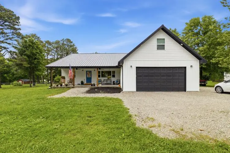 300 E Maple Street, Mansfield, MO 65704 - #1