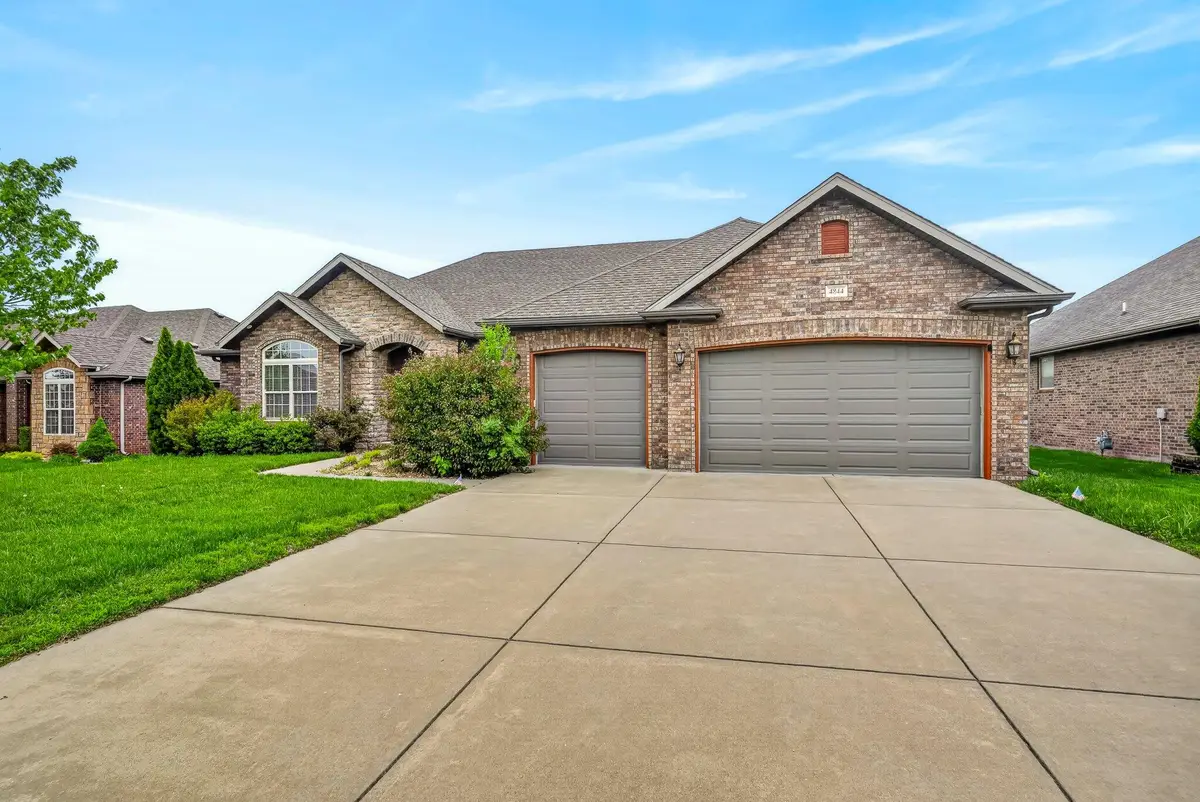 4844 S Farm Rd 131, Springfield, MO 65810 - #1