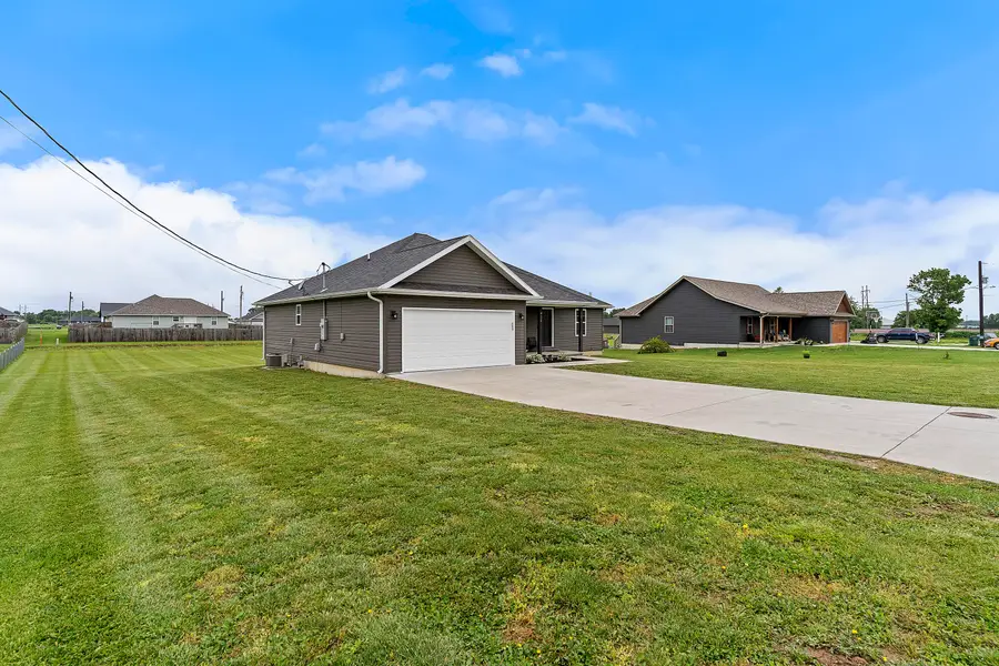 233 N Karen Circle, Seymour, MO 65746 - #3