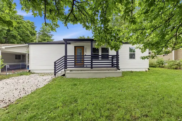 2661 E Division Street, Springfield, MO 65803