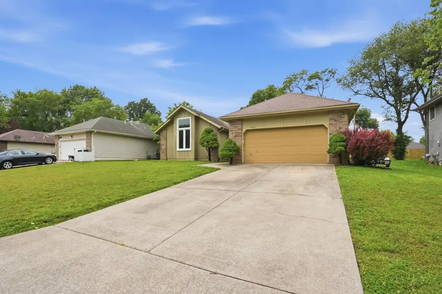 3463 S Meadowlark Avenue, Springfield, MO 65807 - #3