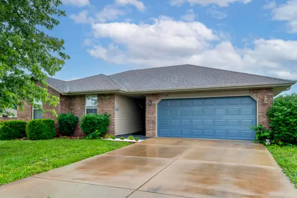 5574 W David Street W, Springfield, MO 65802